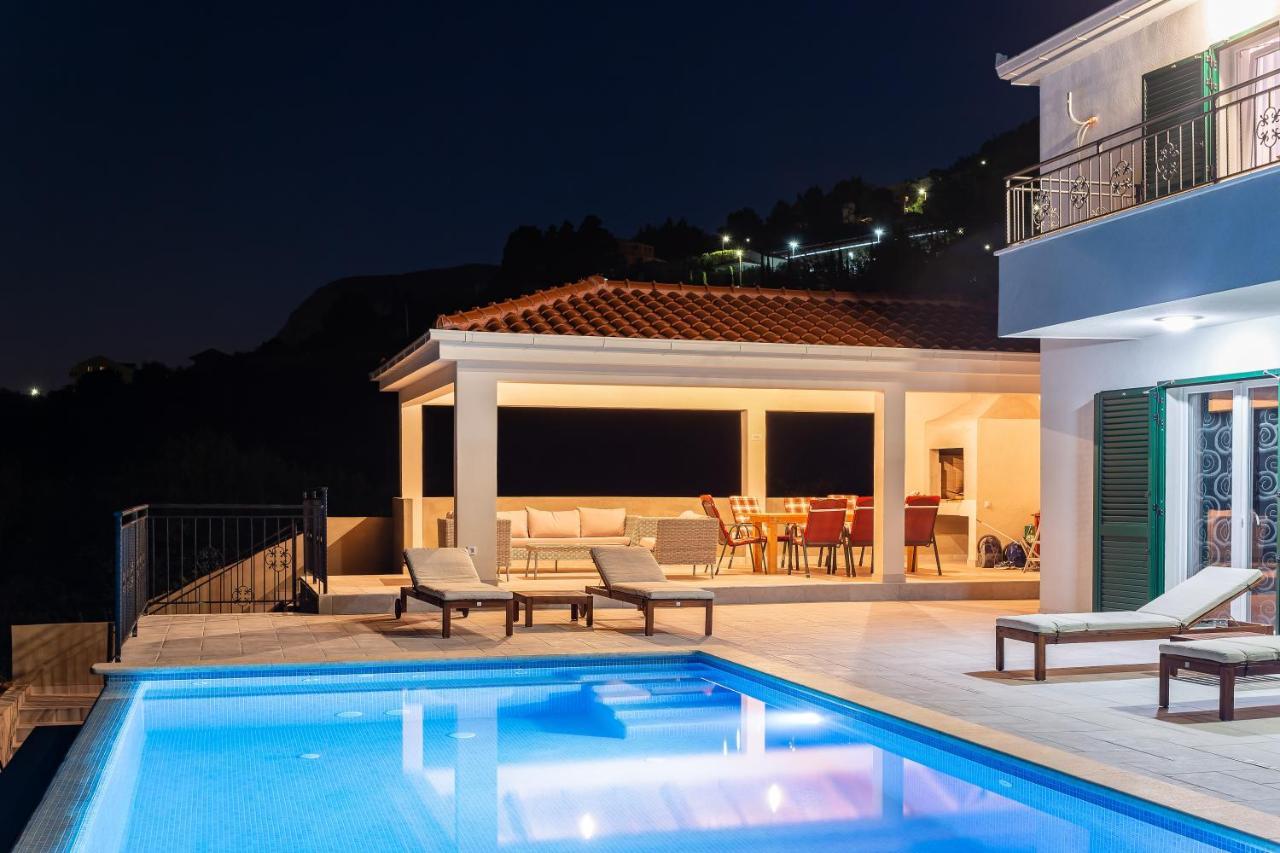 Secluded House - Guaranteed Privacy - Heated Pool Villa Klis Екстериор снимка
