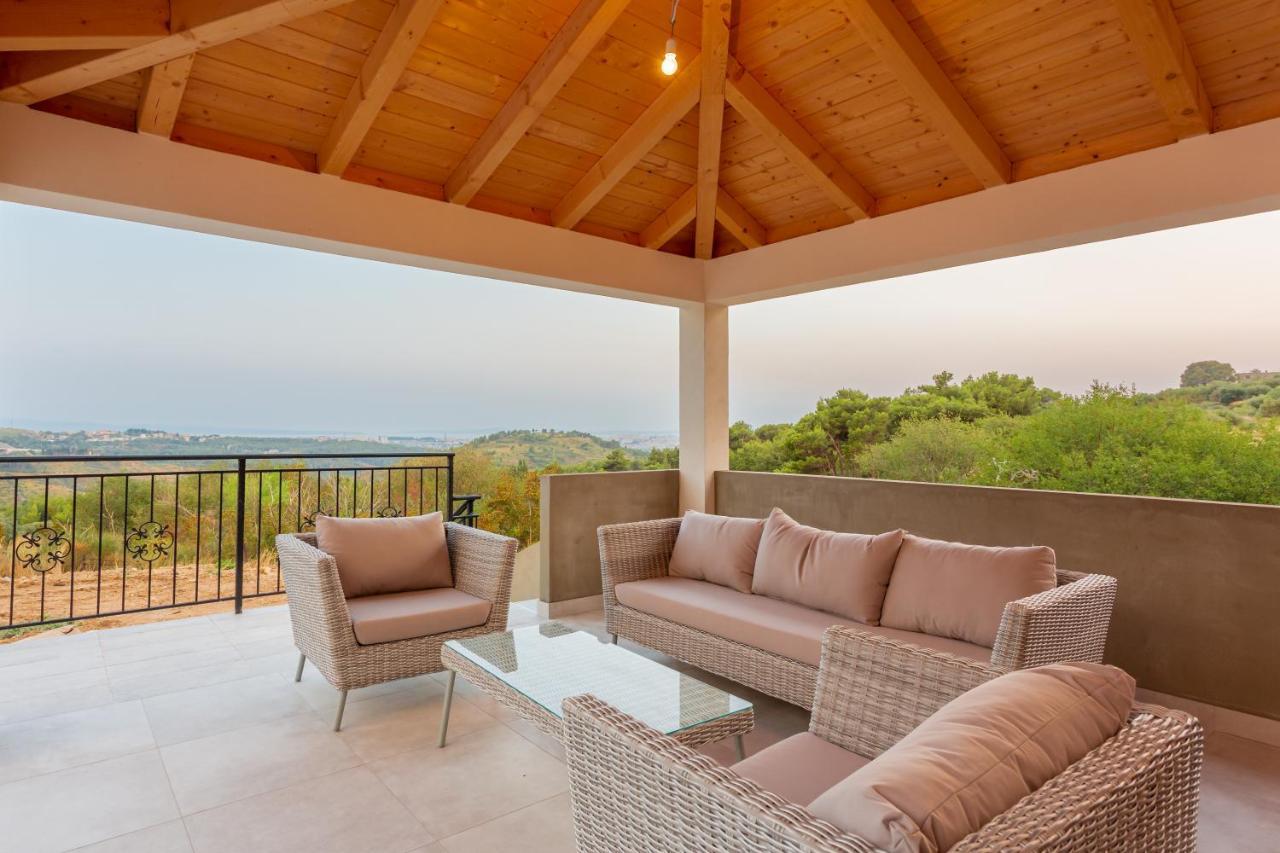 Secluded House - Guaranteed Privacy - Heated Pool Villa Klis Екстериор снимка